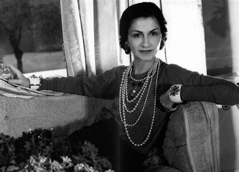 coco chanel histoire|The History of Coco Chanel — Coco Ch.